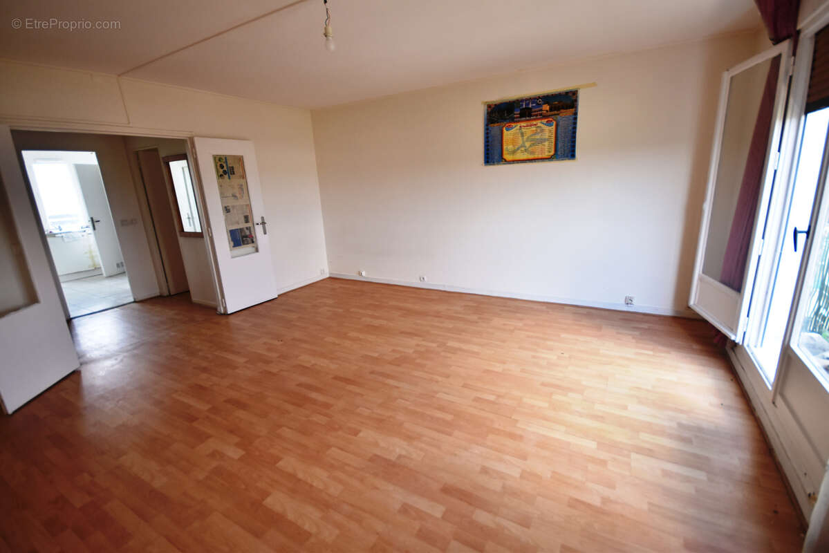 Appartement à MANTES-LA-JOLIE
