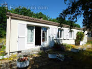 Maison à SAINT-DENIS-DE-L&#039;HOTEL