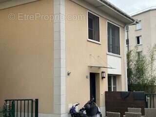 Maison à BONNEUIL-EN-FRANCE