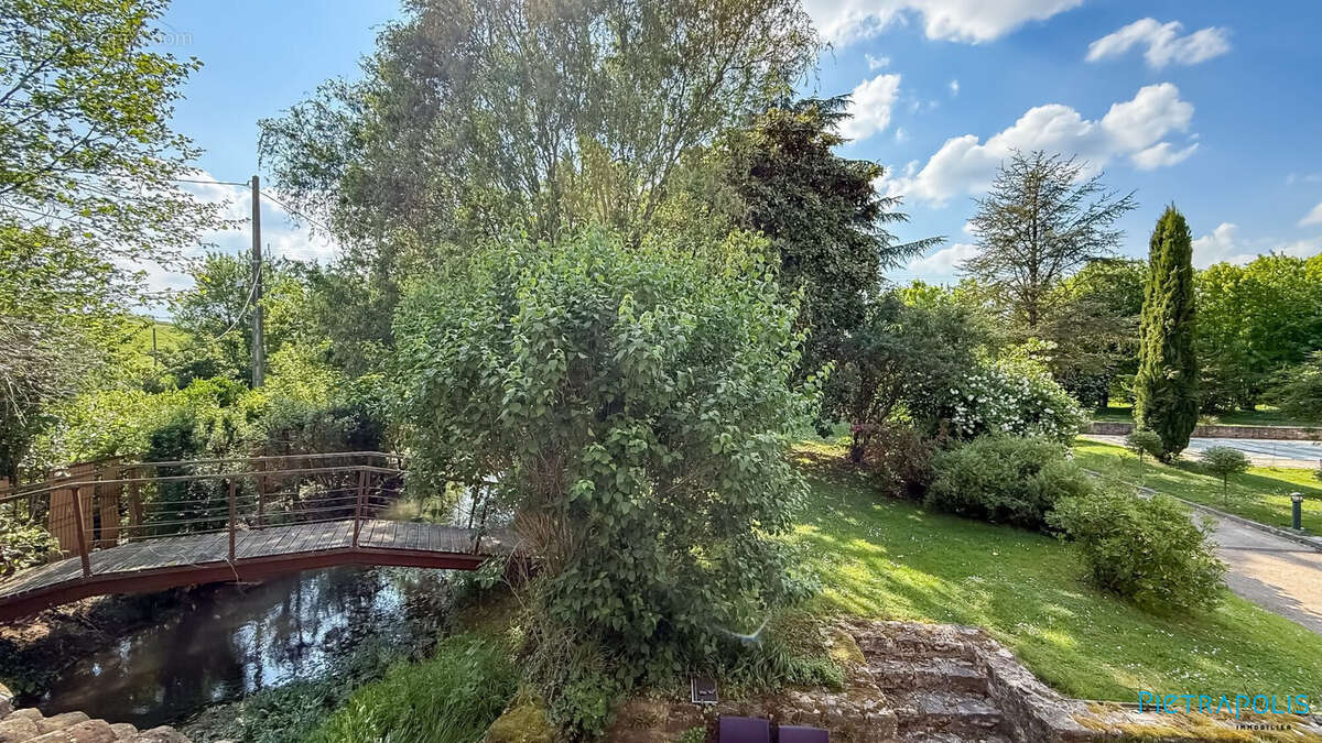 Maison à VILLEFRANCHE-SUR-SAONE