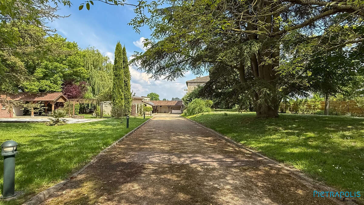 Maison à VILLEFRANCHE-SUR-SAONE