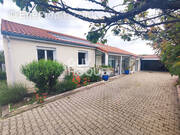 Maison à SAINT-ROMAIN-LE-PUY