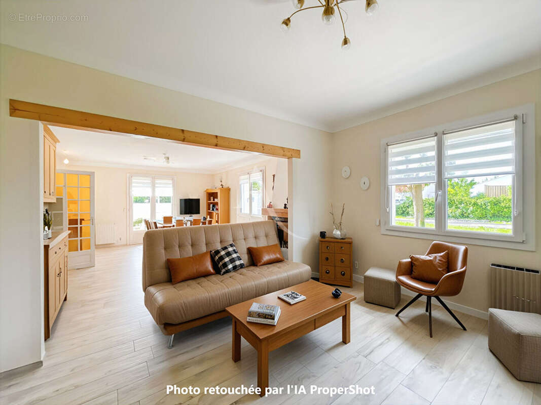 Maison à LE PERRIER