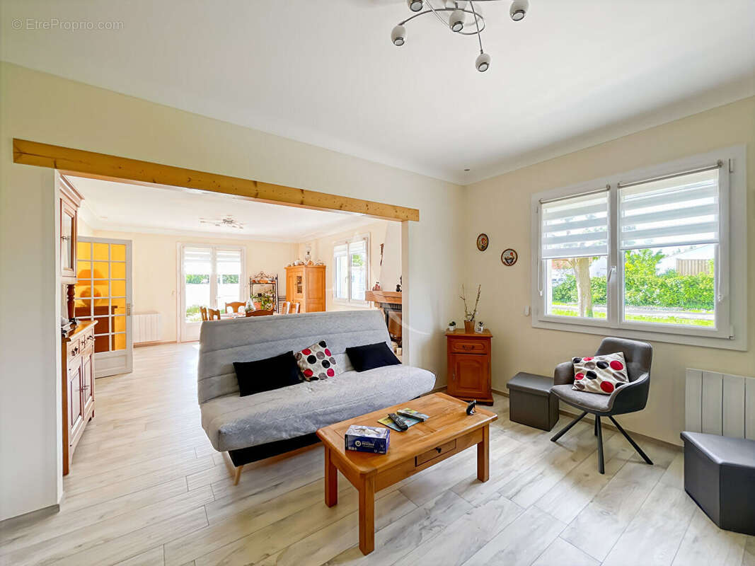 Maison à LE PERRIER