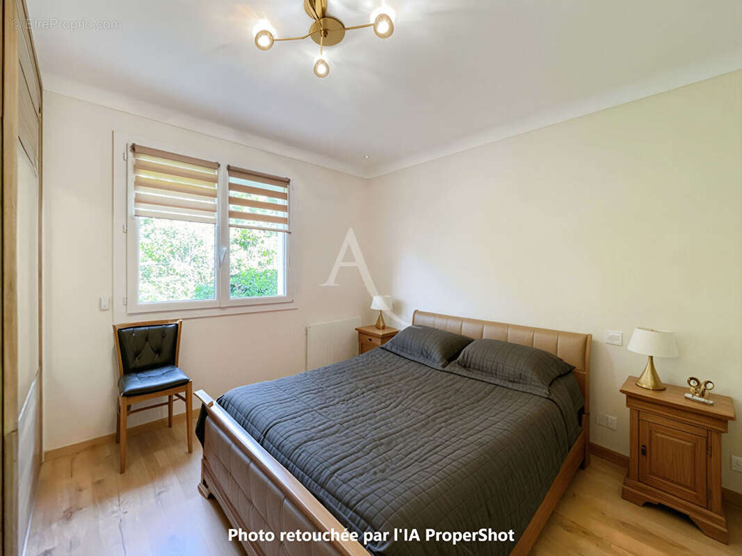 Maison à LE PERRIER