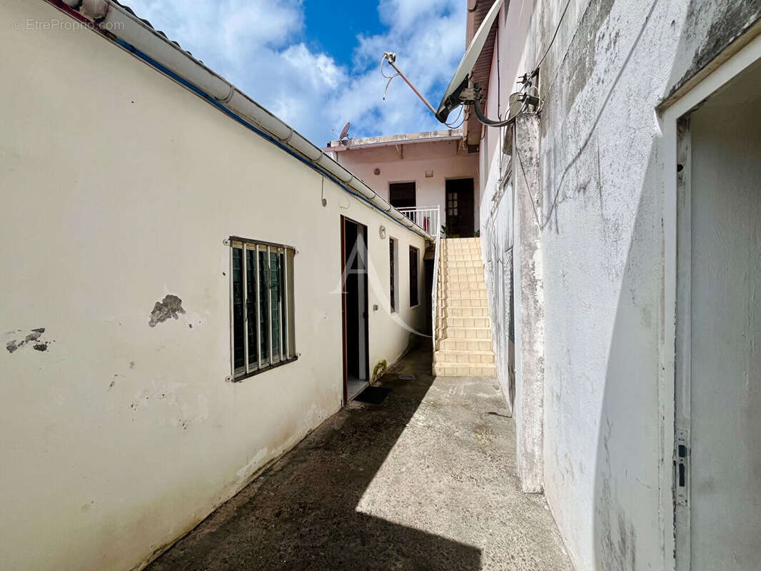 Maison à SAINT-PIERRE