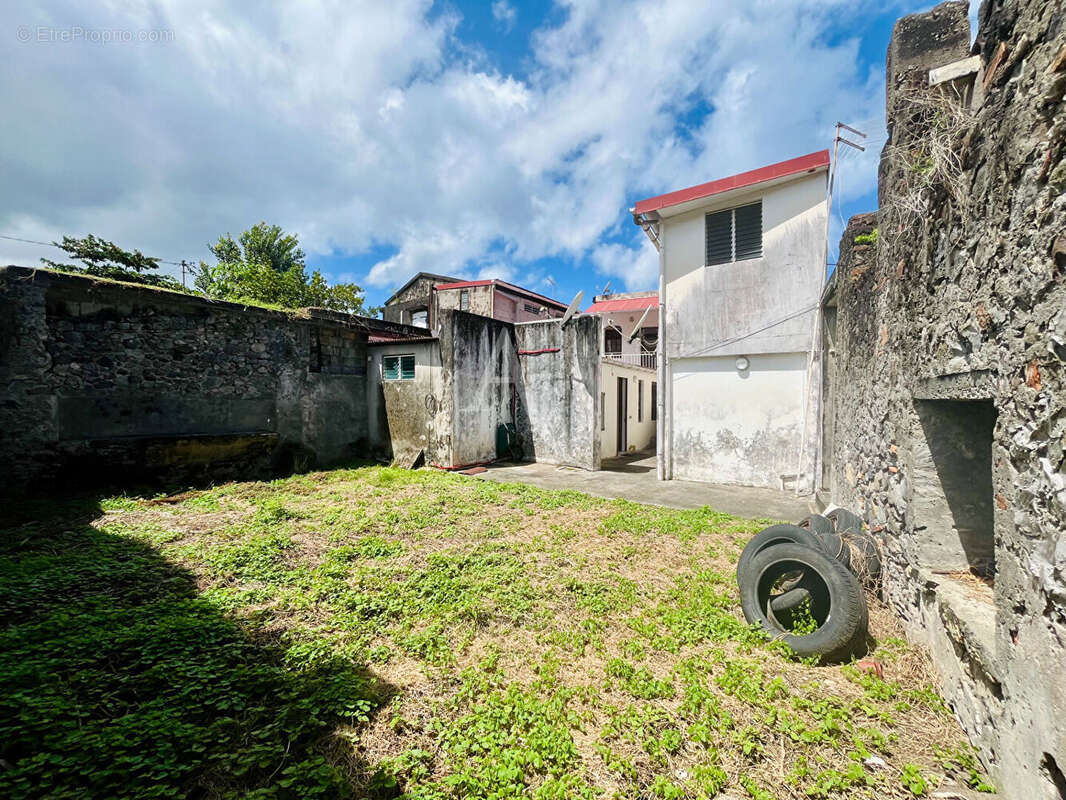 Maison à SAINT-PIERRE