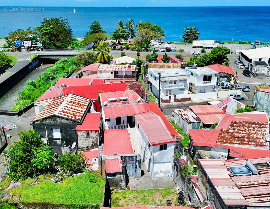 Maison à SAINT-PIERRE