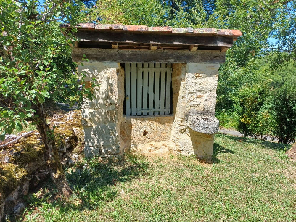 Maison à LISSAC-ET-MOURET