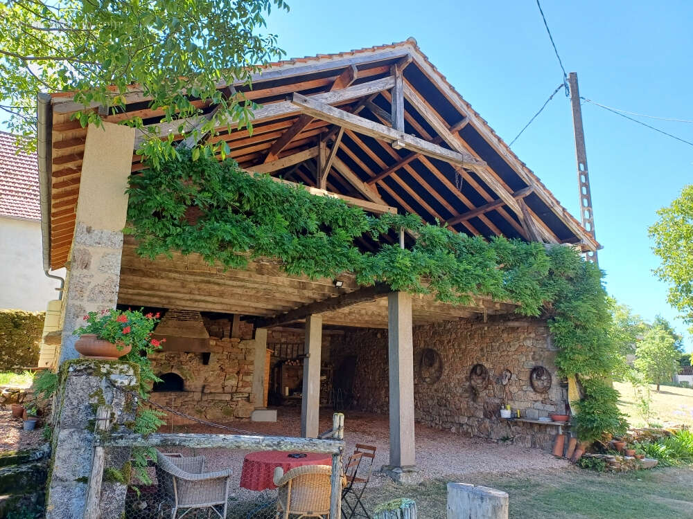 Maison à LISSAC-ET-MOURET