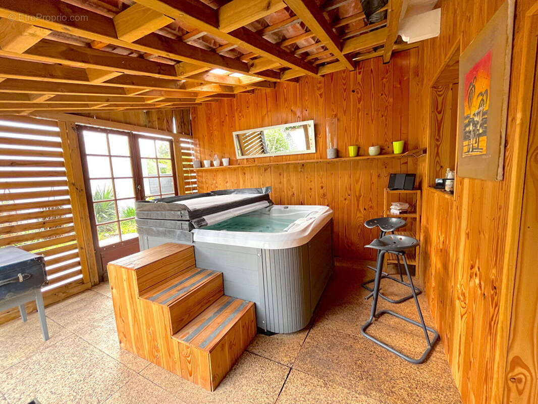 Maison à GUJAN-MESTRAS