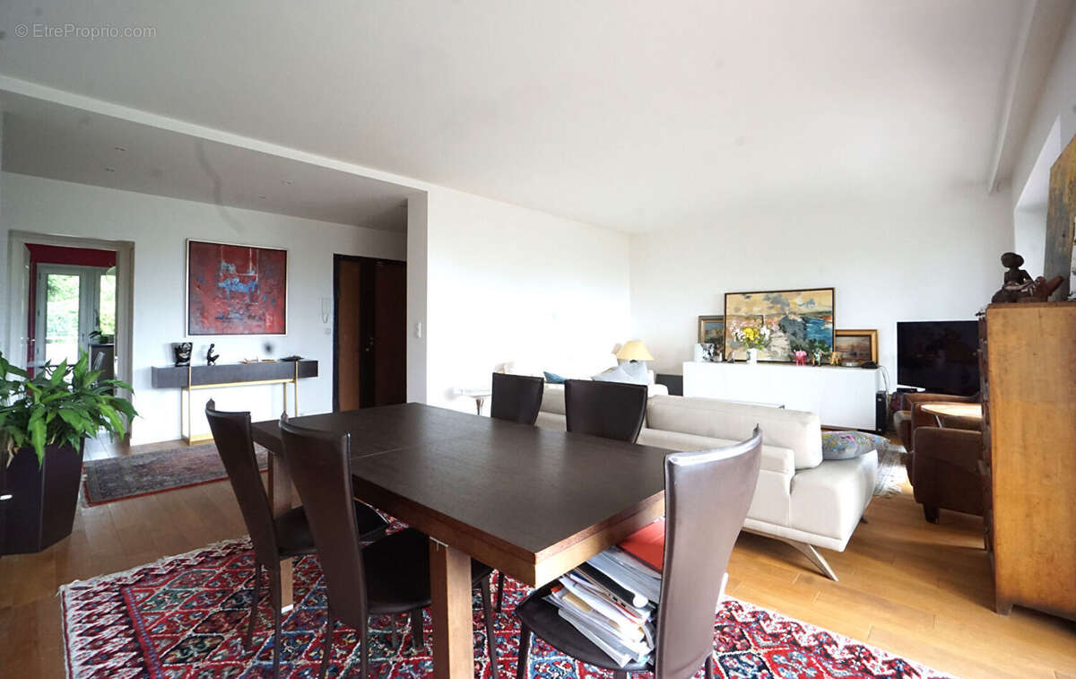 Appartement à CALUIRE-ET-CUIRE