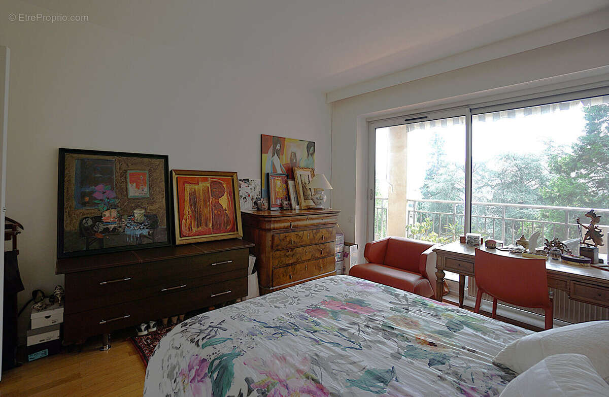 Appartement à CALUIRE-ET-CUIRE