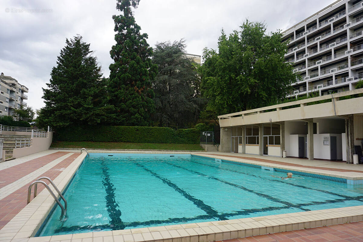Appartement à CALUIRE-ET-CUIRE