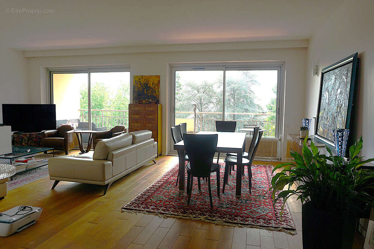 Appartement à CALUIRE-ET-CUIRE