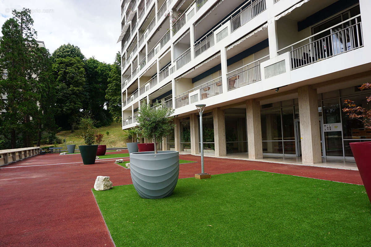 Appartement à CALUIRE-ET-CUIRE