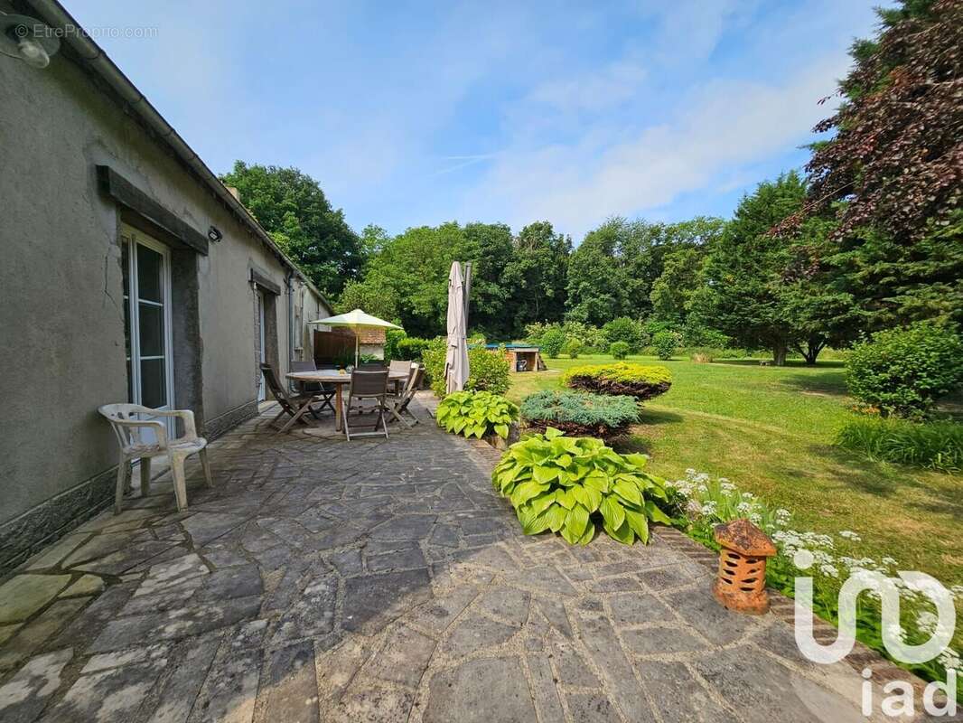 Photo 2 - Maison à VILLEBEON