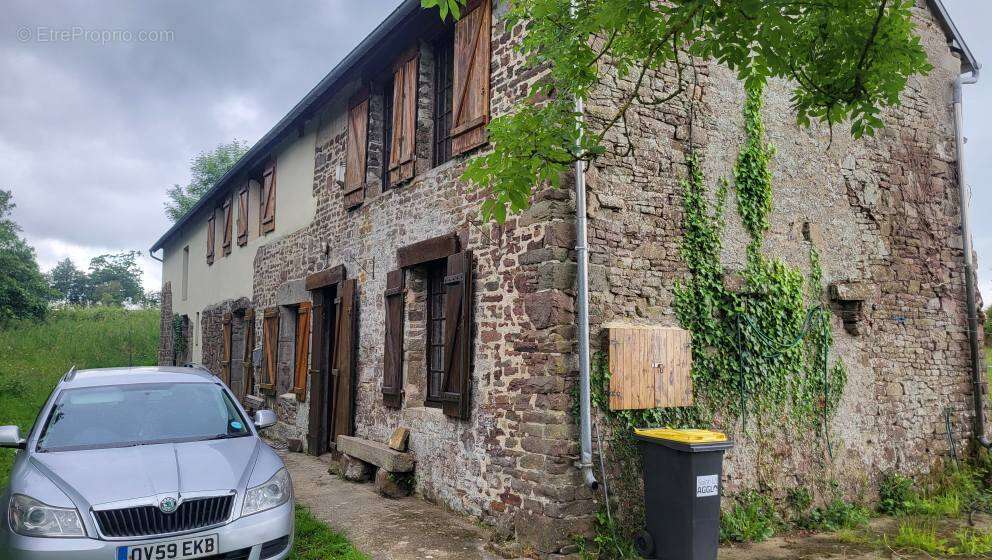 Maison à PONT-FARCY