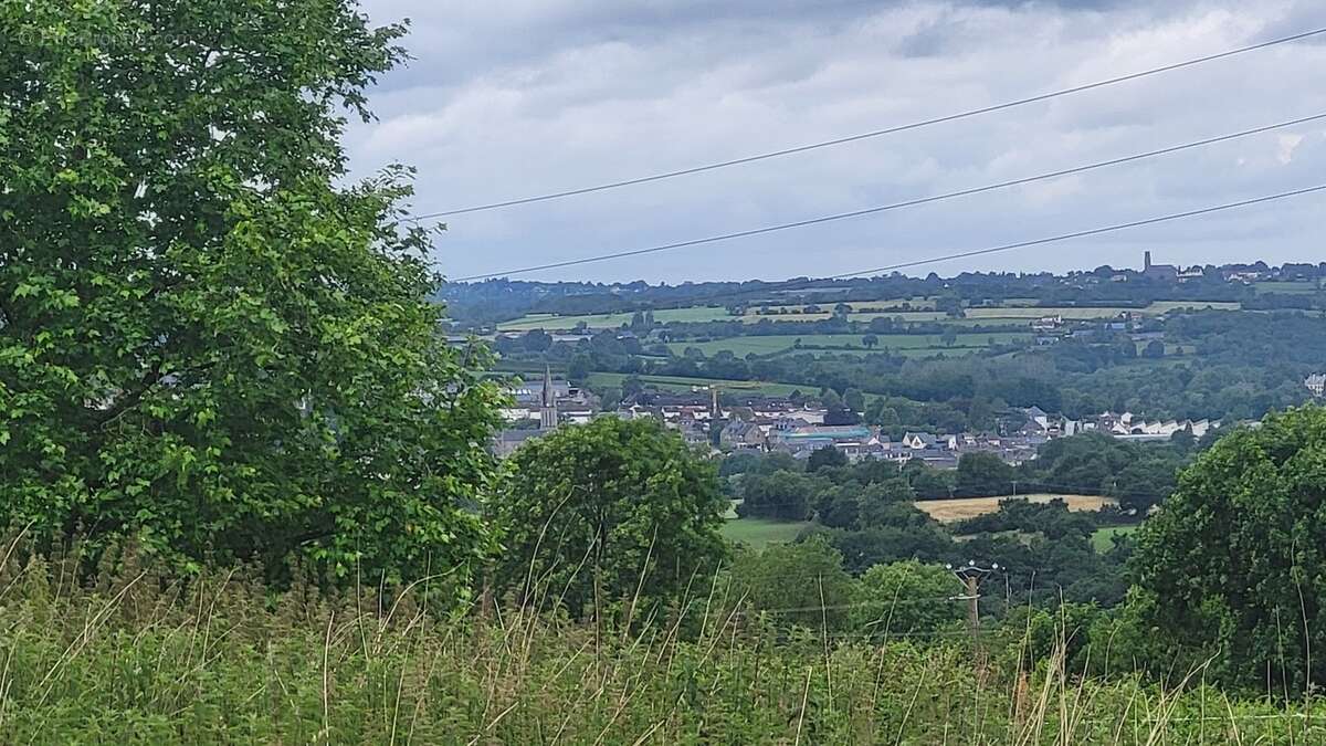 Maison à PONT-FARCY