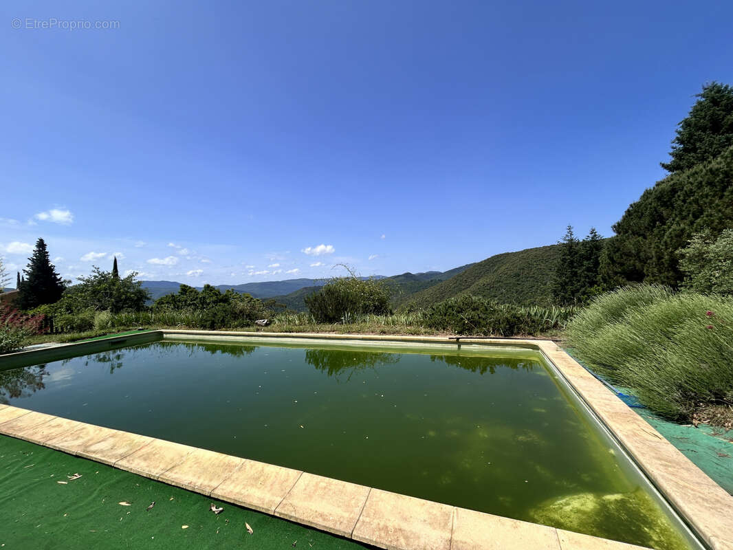 Maison à SAINT-ANDRE-DE-MAJENCOULES
