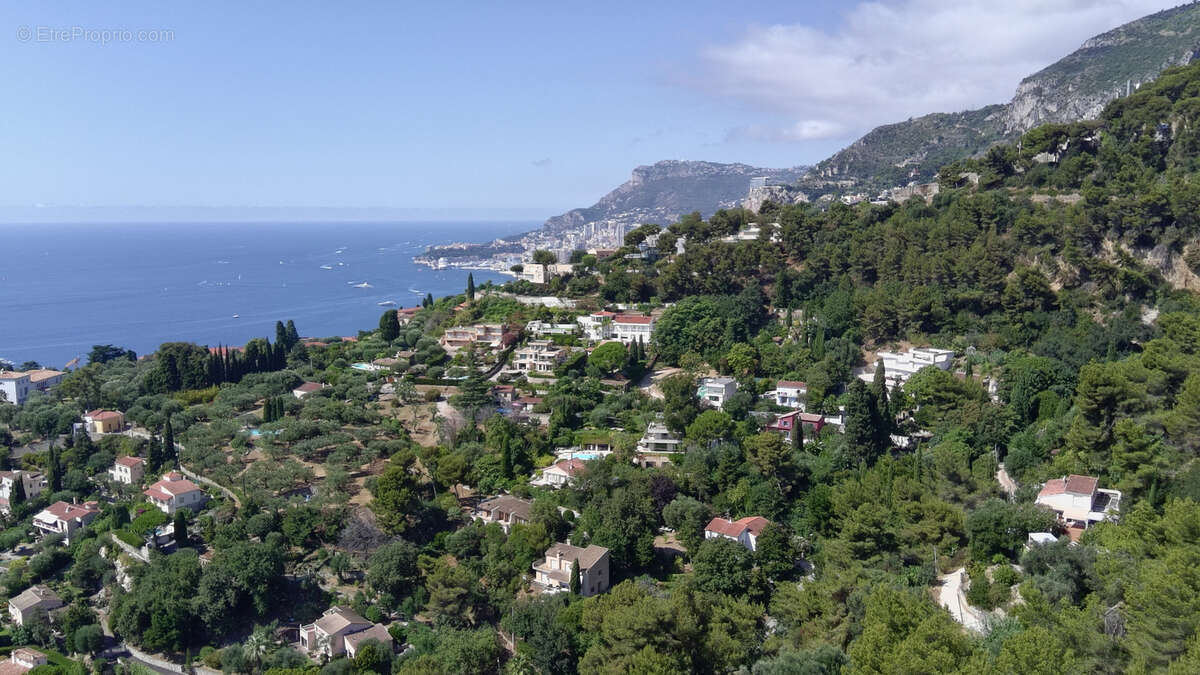 Maison à ROQUEBRUNE-CAP-MARTIN