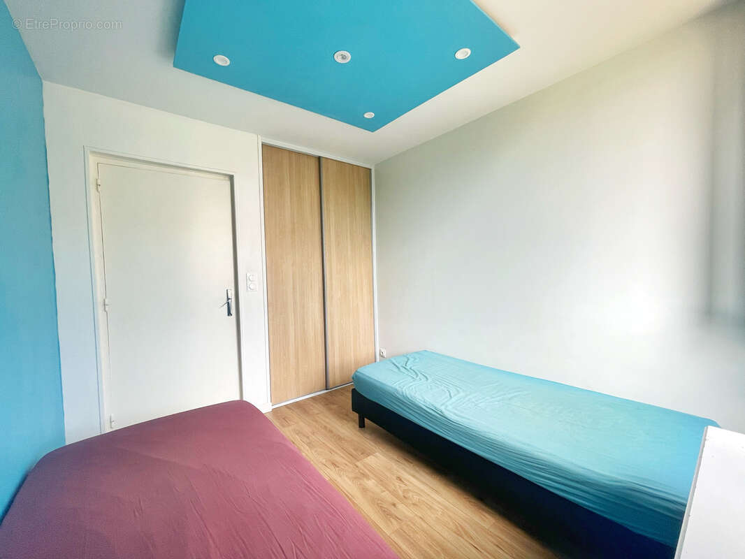 Appartement à SAINT-GENIS-LAVAL