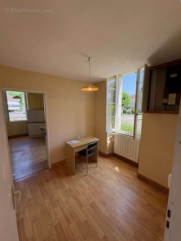 Maison à MONSEMPRON-LIBOS