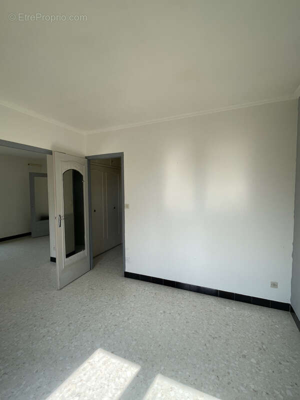 Maison à PONT-SAINT-ESPRIT