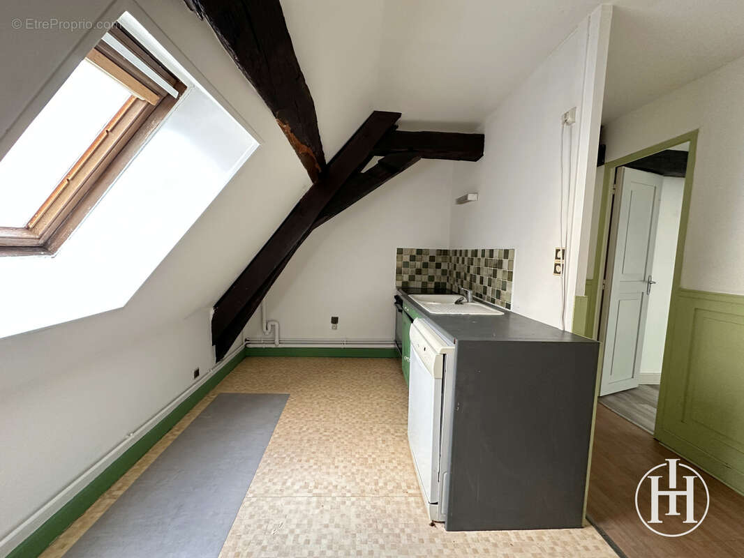 Appartement à SAINT-AMAND-MONTROND