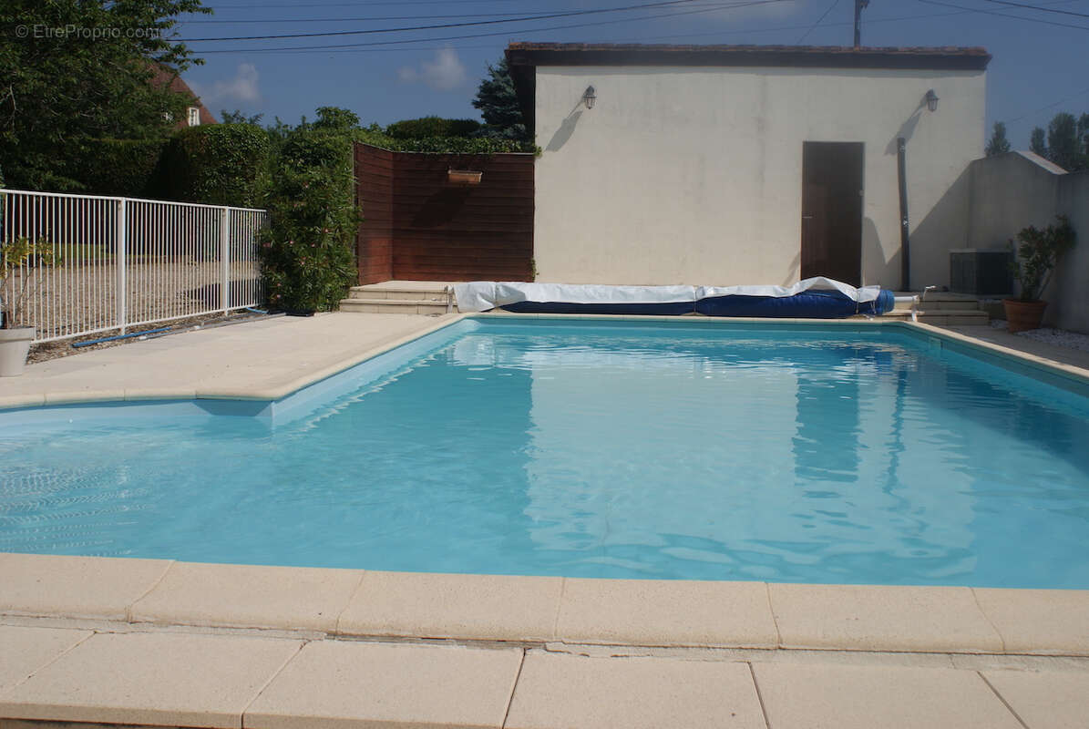 Maison à VILLEFRANCHE-DE-LONCHAT