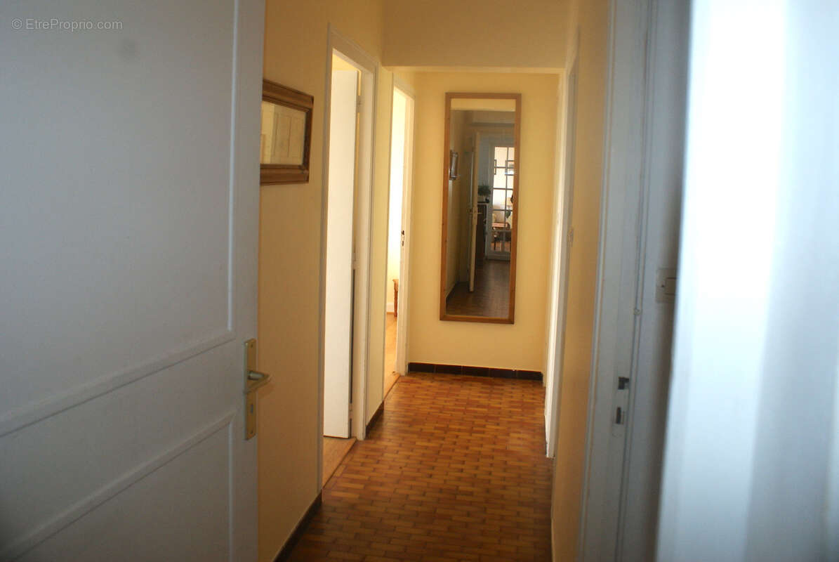 Maison à VILLEFRANCHE-DE-LONCHAT