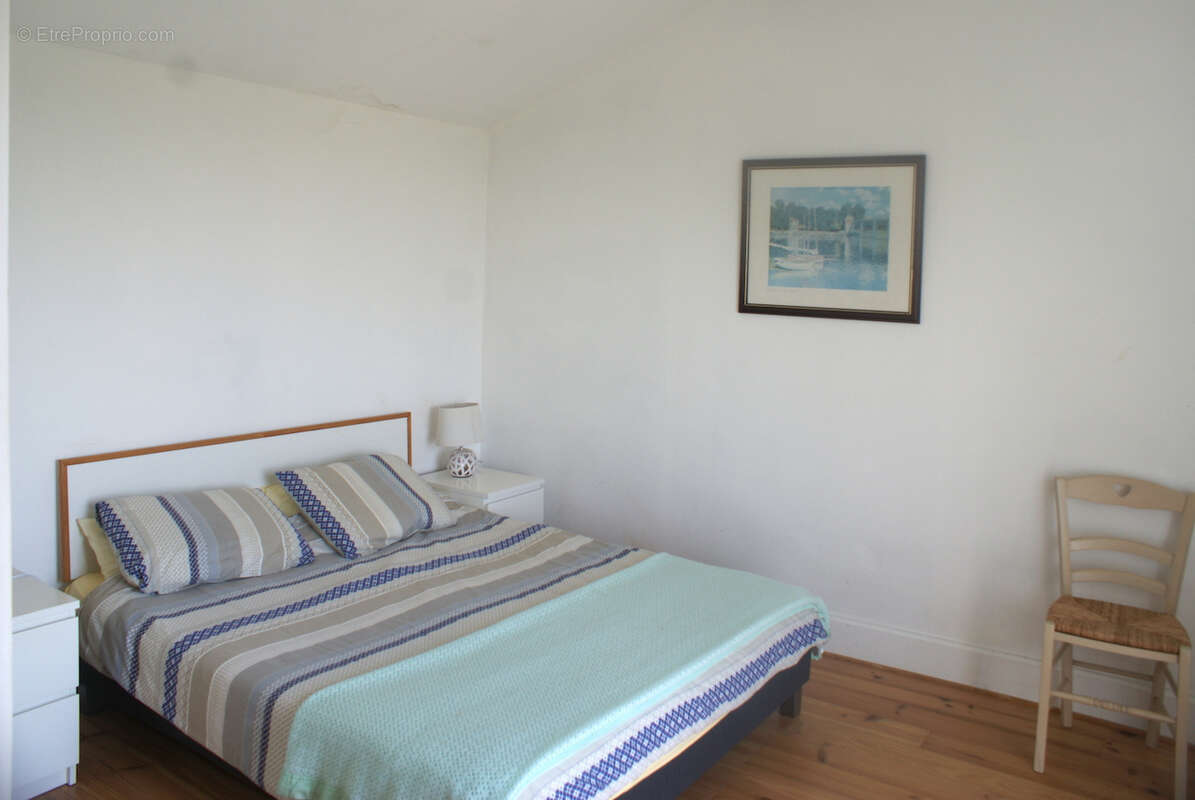 Maison à VILLEFRANCHE-DE-LONCHAT