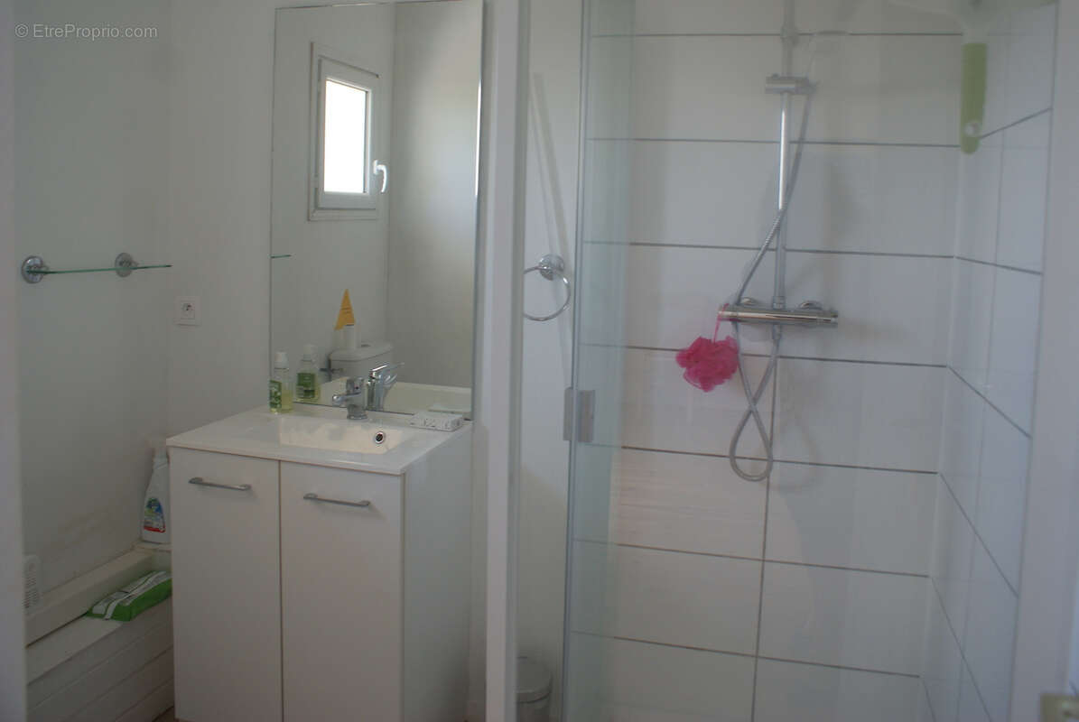 Maison à VILLEFRANCHE-DE-LONCHAT