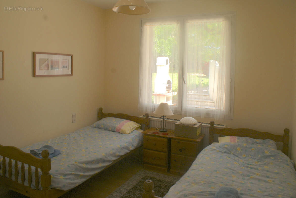 Maison à VILLEFRANCHE-DE-LONCHAT