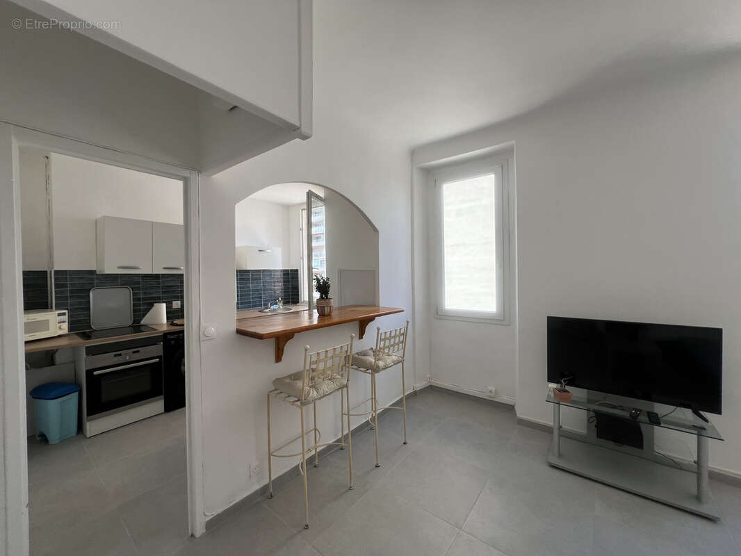 Appartement à MARSEILLE-7E