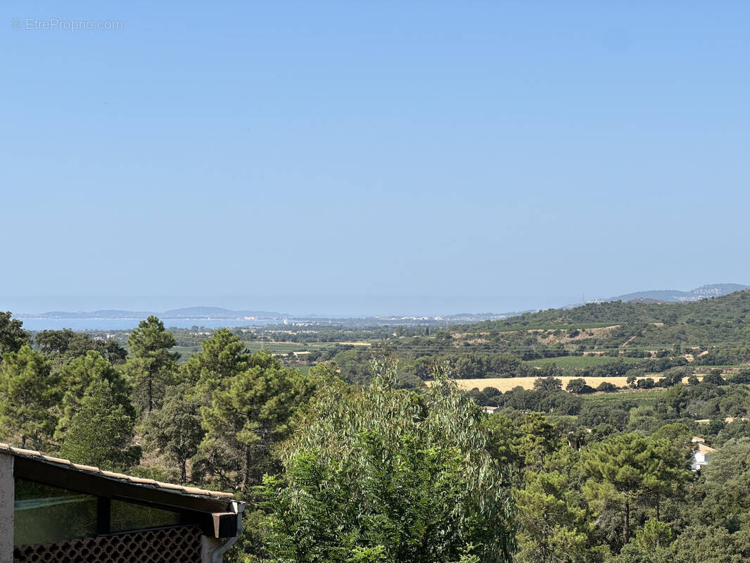 Maison à LA LONDE-LES-MAURES