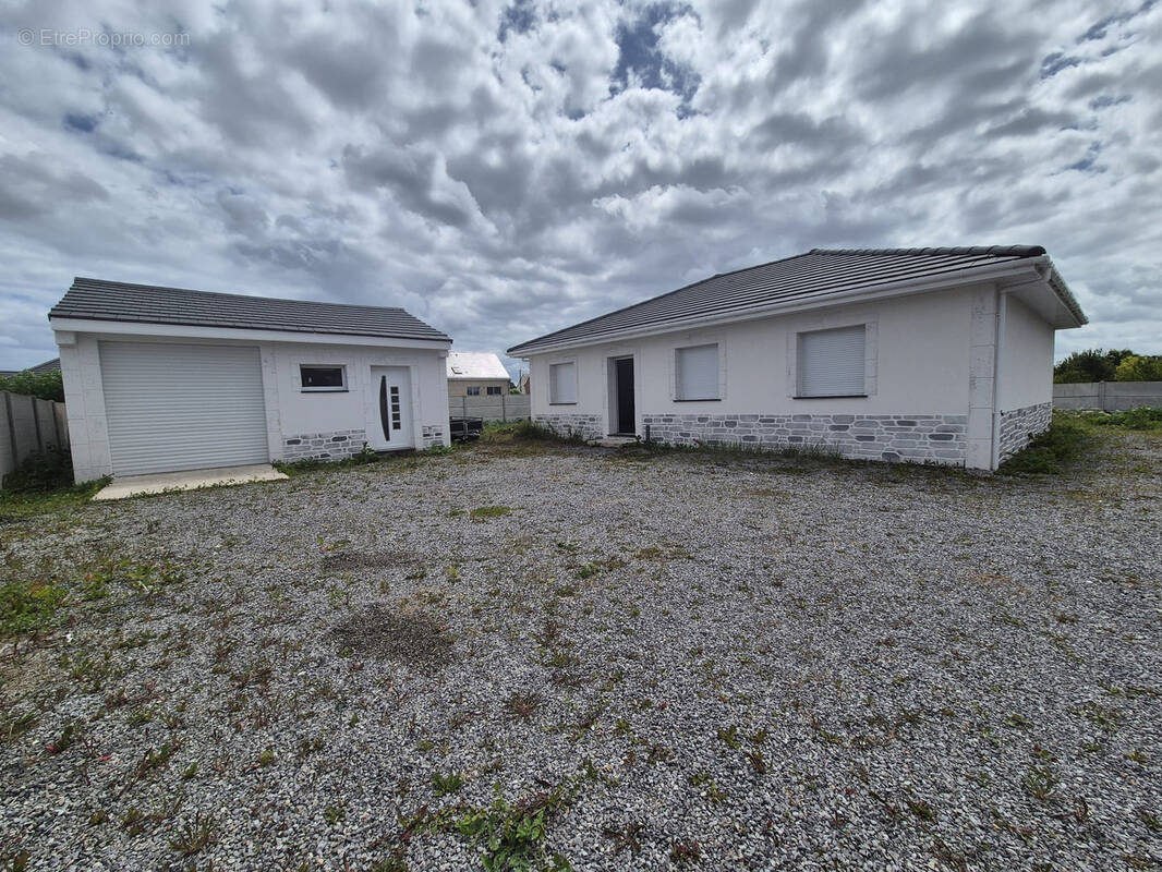 Maison à HENIN-BEAUMONT