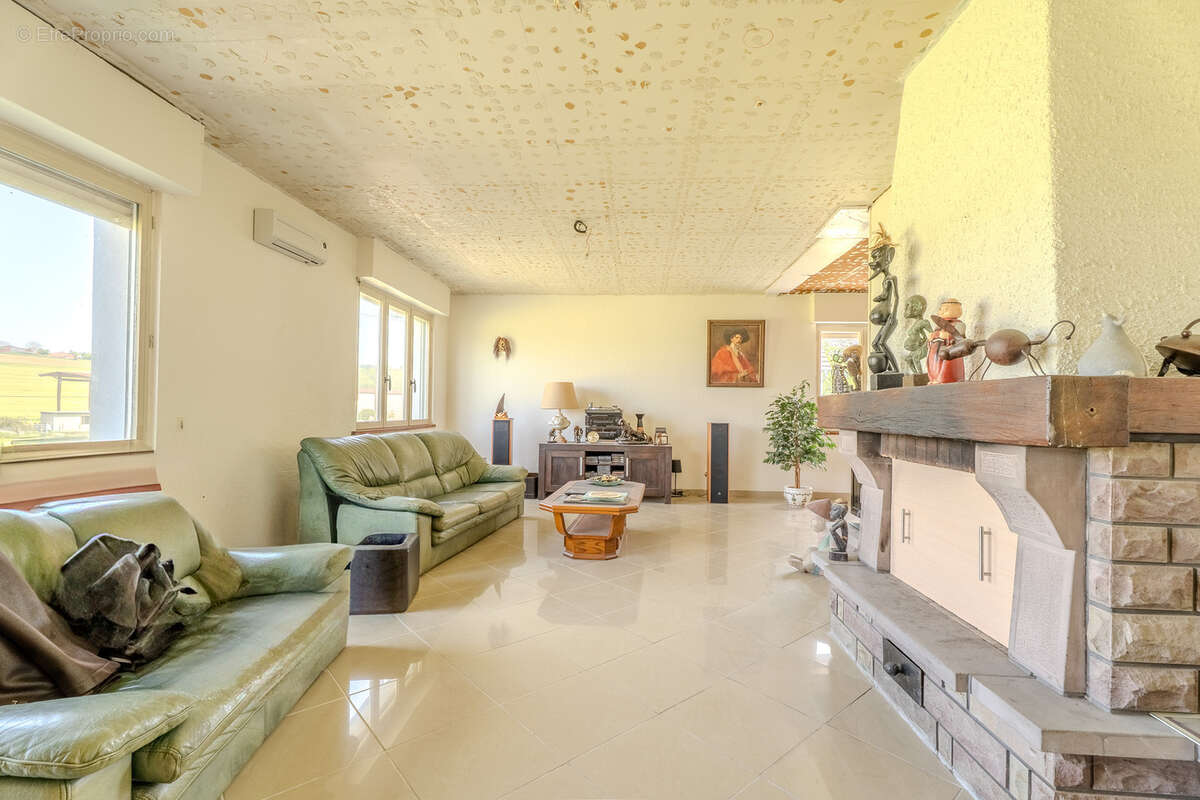 Maison à SCHAFFHOUSE-SUR-ZORN