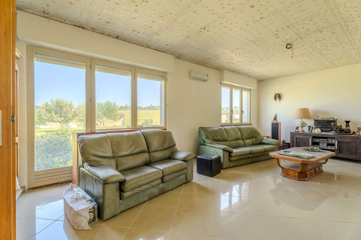 Maison à SCHAFFHOUSE-SUR-ZORN