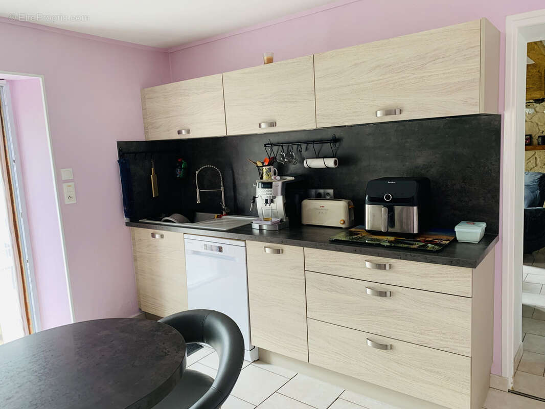 Maison à MONTACHER-VILLEGARDIN