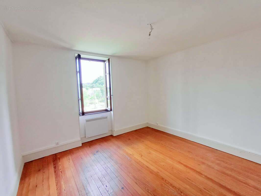 Appartement à VALS-LES-BAINS