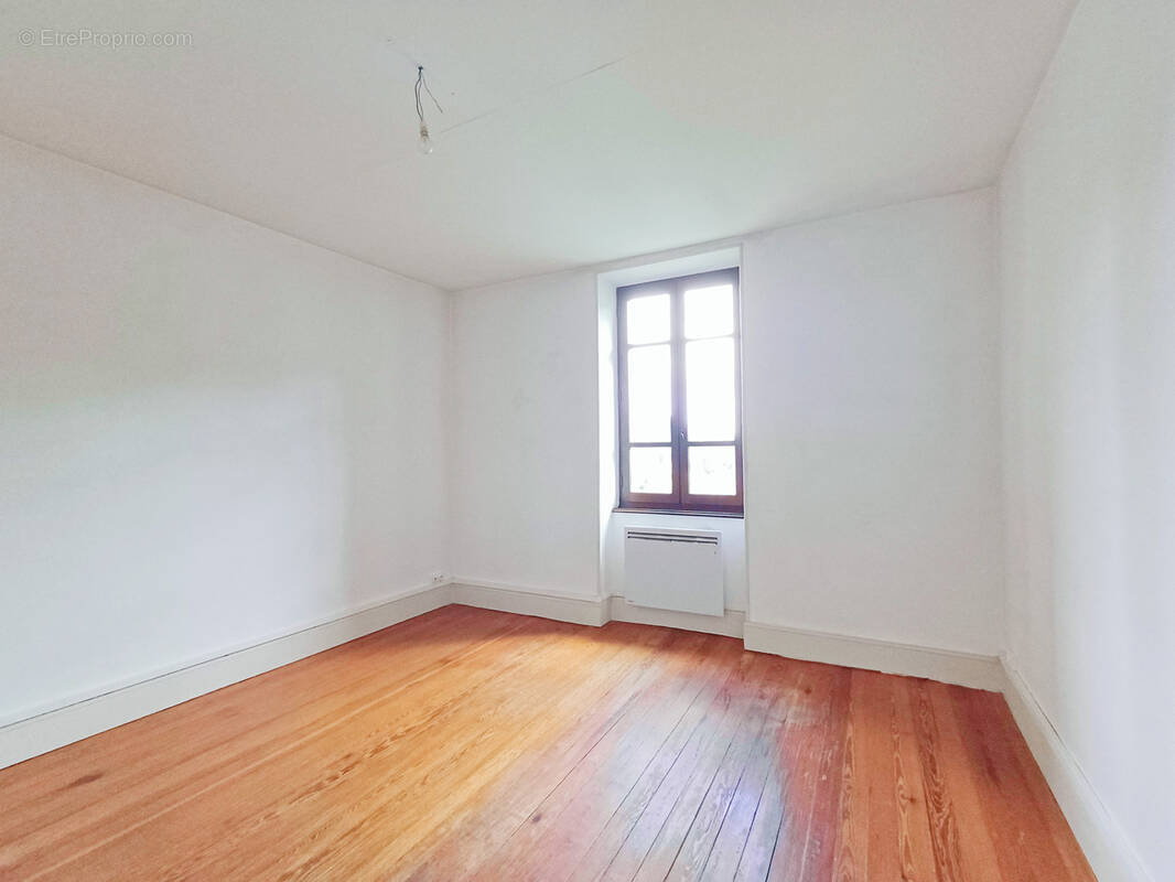 Appartement à VALS-LES-BAINS