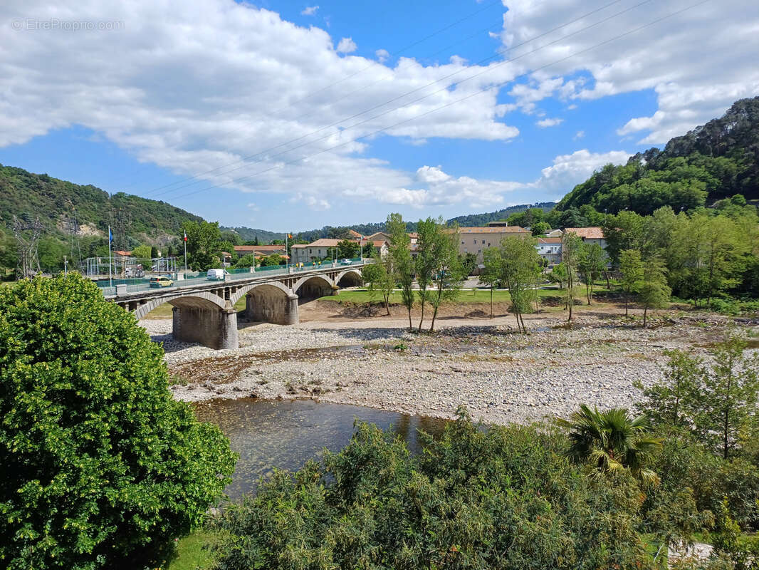 Appartement à VALS-LES-BAINS