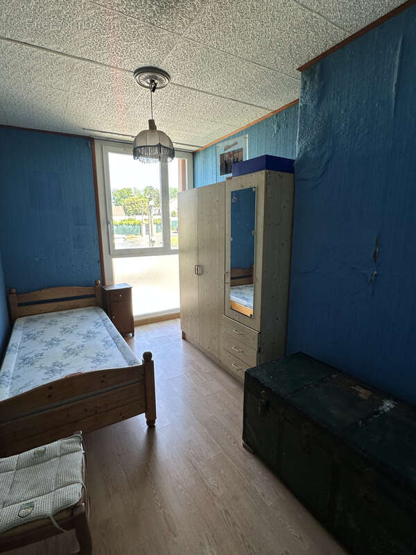 Maison à VAUX-LE-PENIL