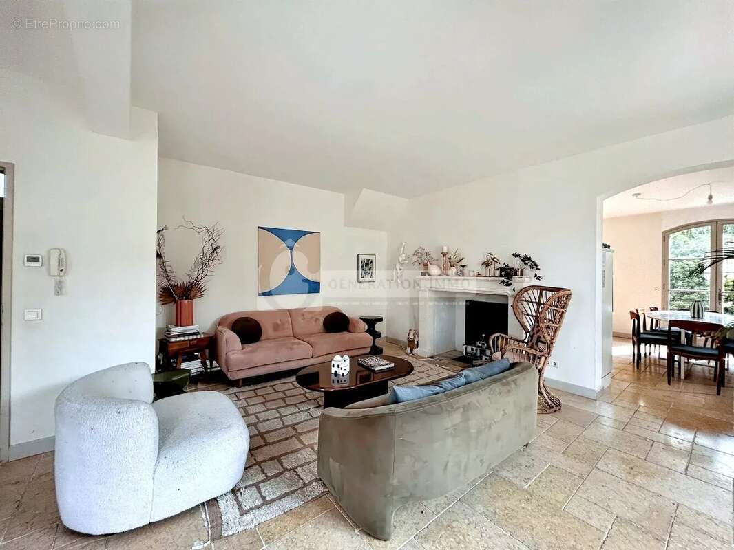 Maison à MAUSSANE-LES-ALPILLES