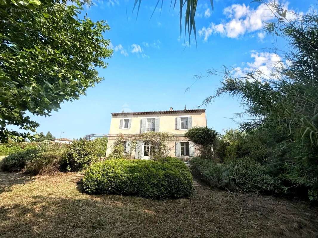 Maison à MAUSSANE-LES-ALPILLES