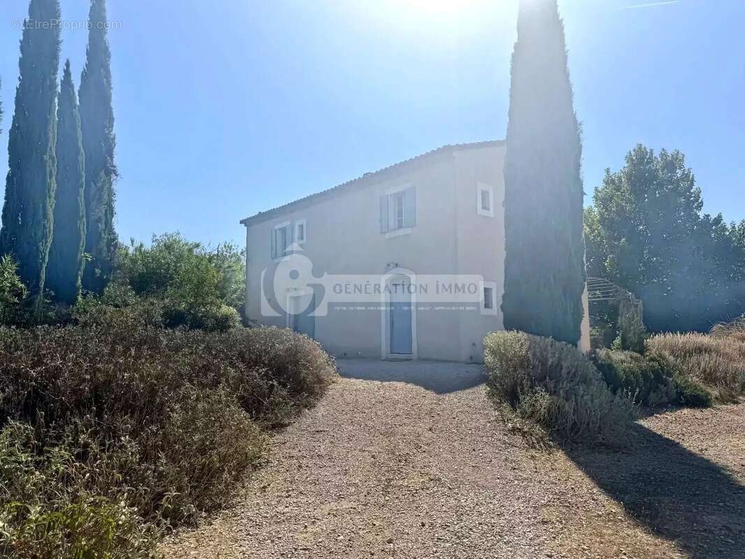 Maison à MAUSSANE-LES-ALPILLES