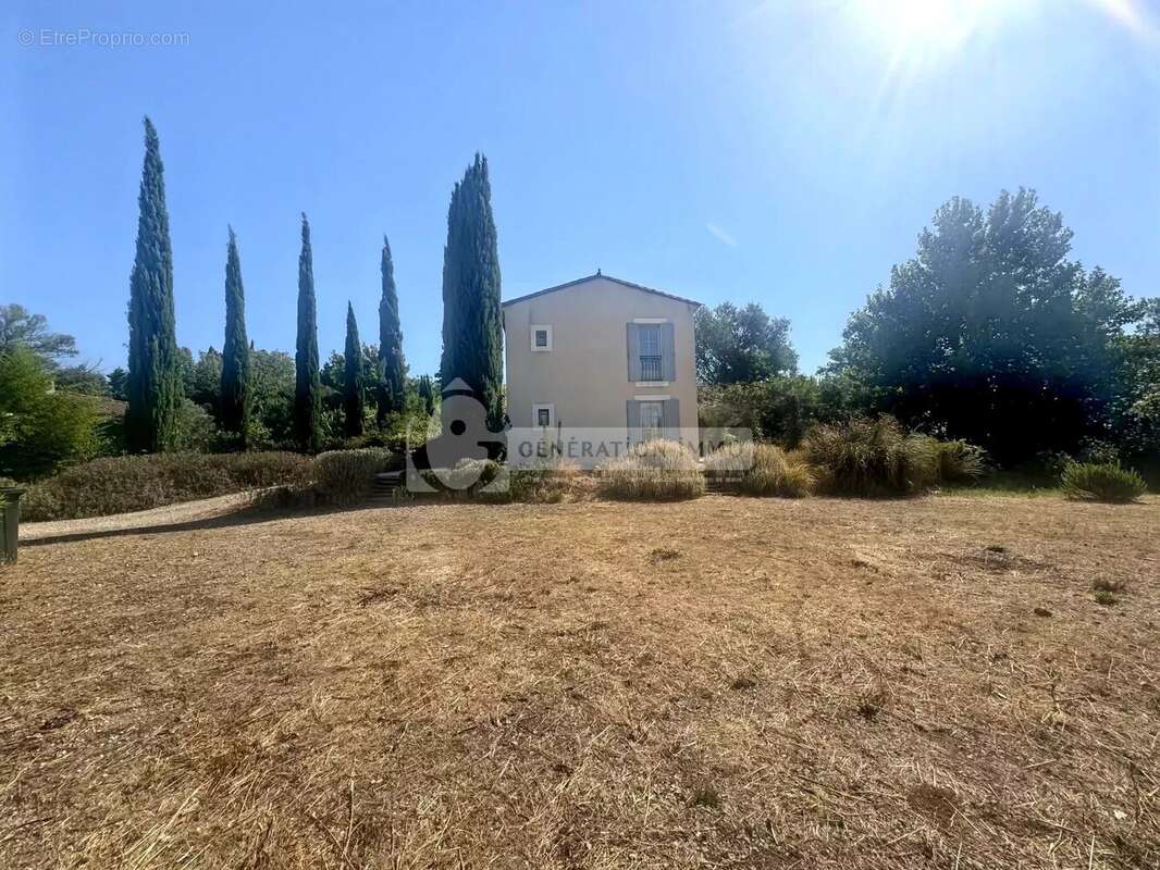 Maison à MAUSSANE-LES-ALPILLES