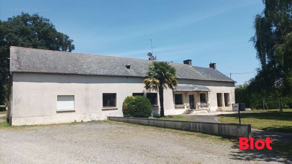 Maison à CHATEAUBOURG