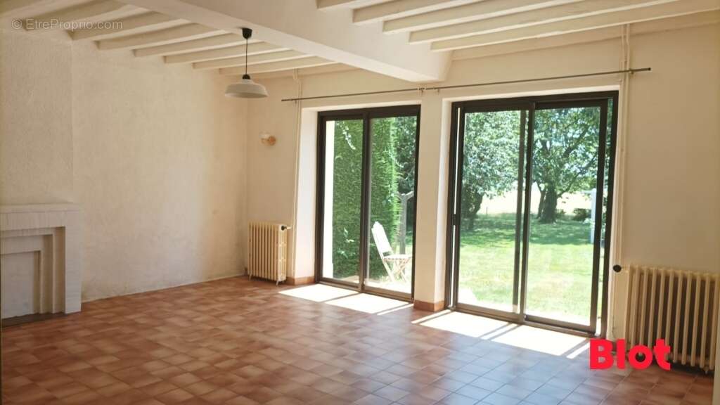 Maison à CHATEAUBOURG